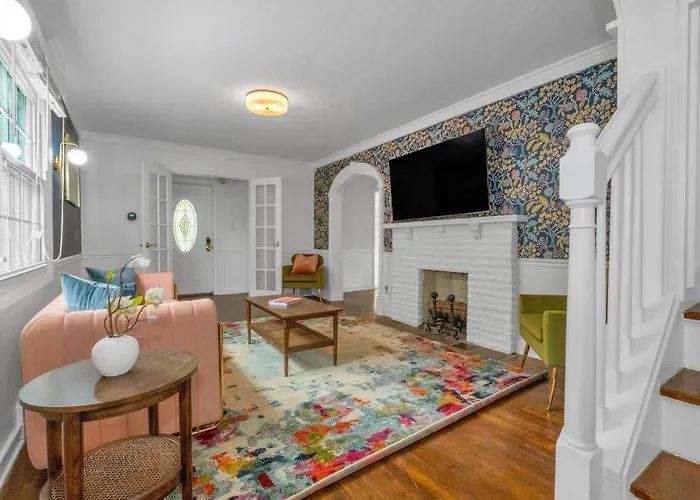 Hébergement de vacances Brand New, Renovated Urban Oasis With Plenty Of Parking Pittsburgh